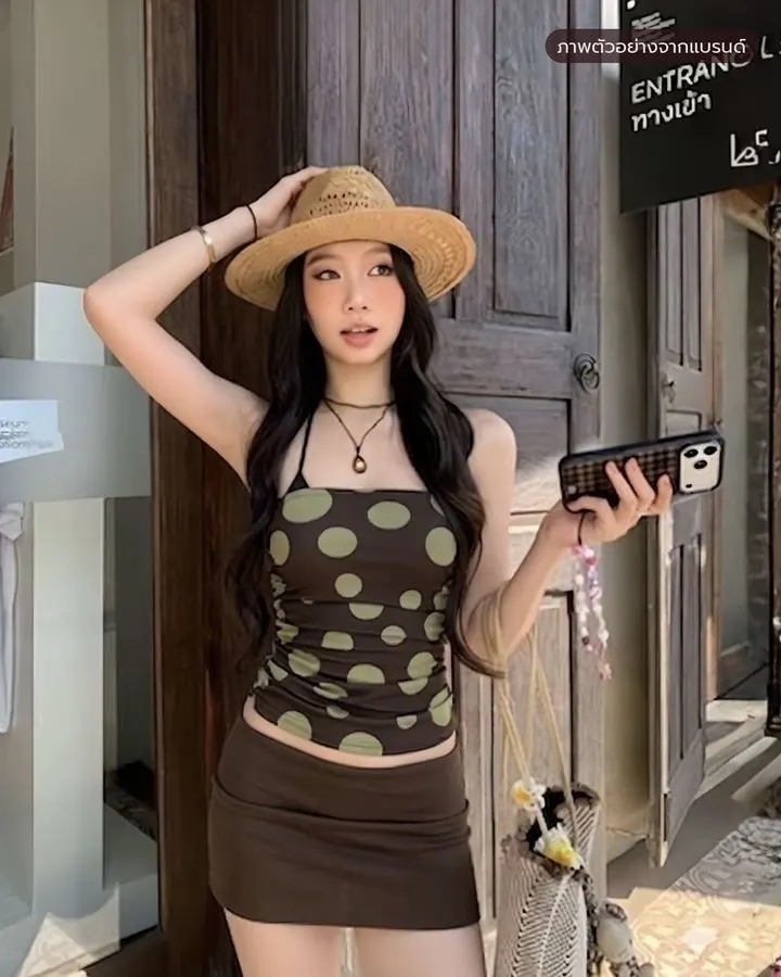 เซ็ตเสื้อคล้องคอลายจุดน้ำตาล + กระโปรงสั้น รหัส SBR02 รูปที่ 3